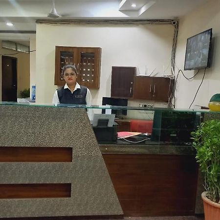 The Richi Rich Hotel And Resort Indore Exterior foto